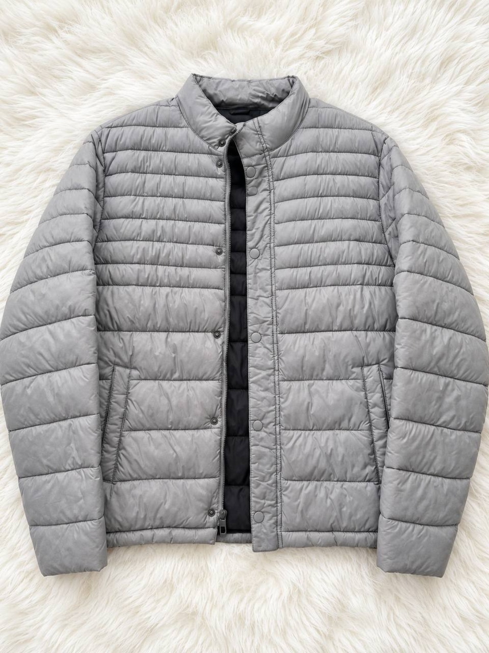 Kenneth Cole Quilted Puffer Jacket in Light Gray with Black Lining